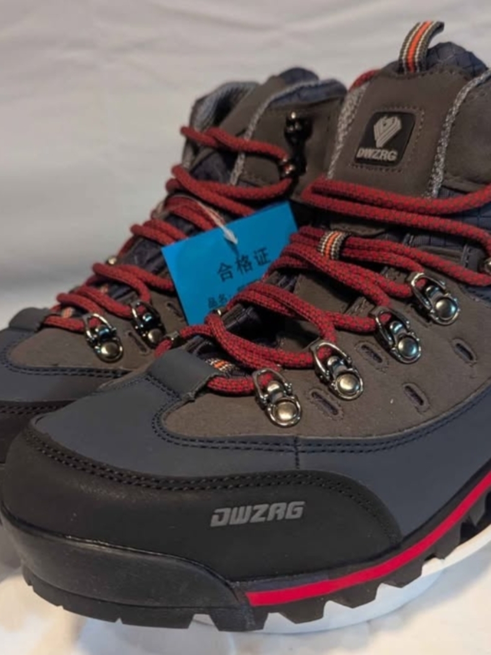 Unisex Athletic Hiking Shoes - Gray with Red Laces